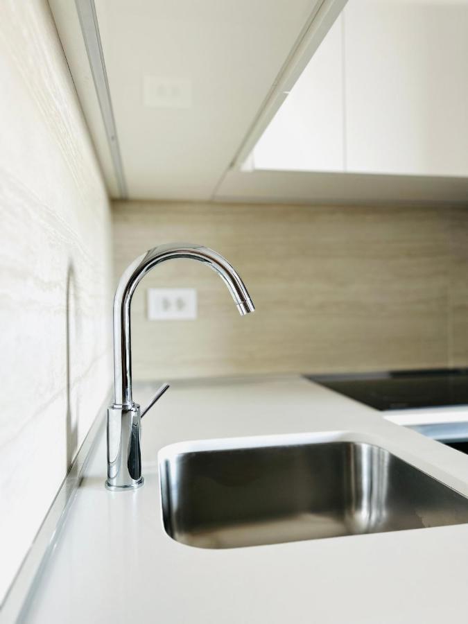 Luxury Waterfront View - BW Apartment River View Beograd Bagian luar foto